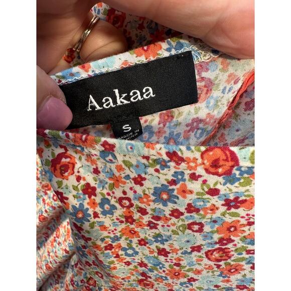 Aakaa Floral Midi Dress with Red Accents - Picture 11 of 13